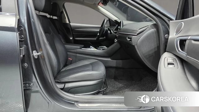 Hyundai Sonata (DN8) 2022 Серый из Кореи, фото 2