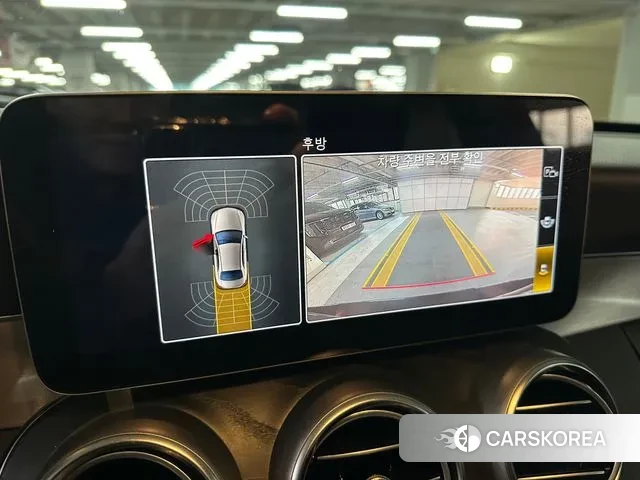 Mercedes-Benz C-Class W205 2021 Черный из Кореи, фото 2