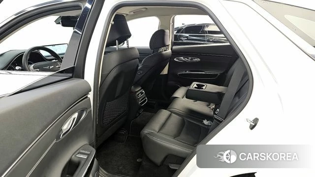 Genesis GV70 2022 Белый из Кореи, фото 2