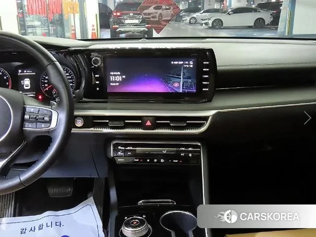 Kia K5 3rd generation 2023 Черный из Кореи, фото 2