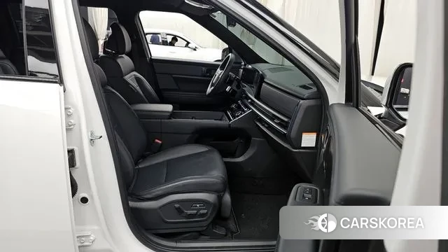 Hyundai Santa Fe (MX5) 2024 Белый из Кореи, фото 2