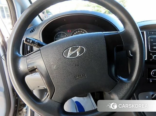 Hyundai The New Grand Starex 2020 Серебристо-серый из Кореи, фото 2