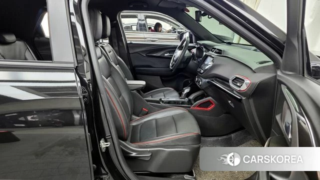 Chevrolet (GM Daewoo) Trailblazer 2021 Черный из Кореи, фото 2