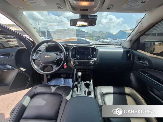 Chevrolet Colorado 2023 Черный из Кореи, фото 2