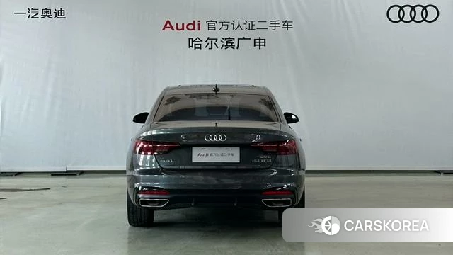 Audi A4L 2023 Темно-серый из Китая, фото 2