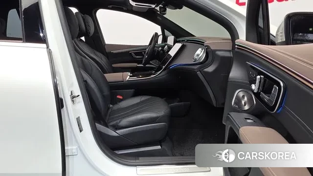 Mercedes-Benz EQS SUV X296 2023 Белый из Кореи, фото 2