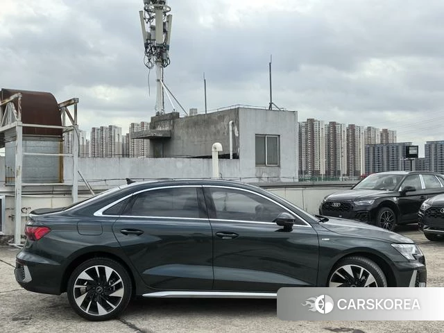 Audi A3 2024 Зеленый из Китая, фото 2