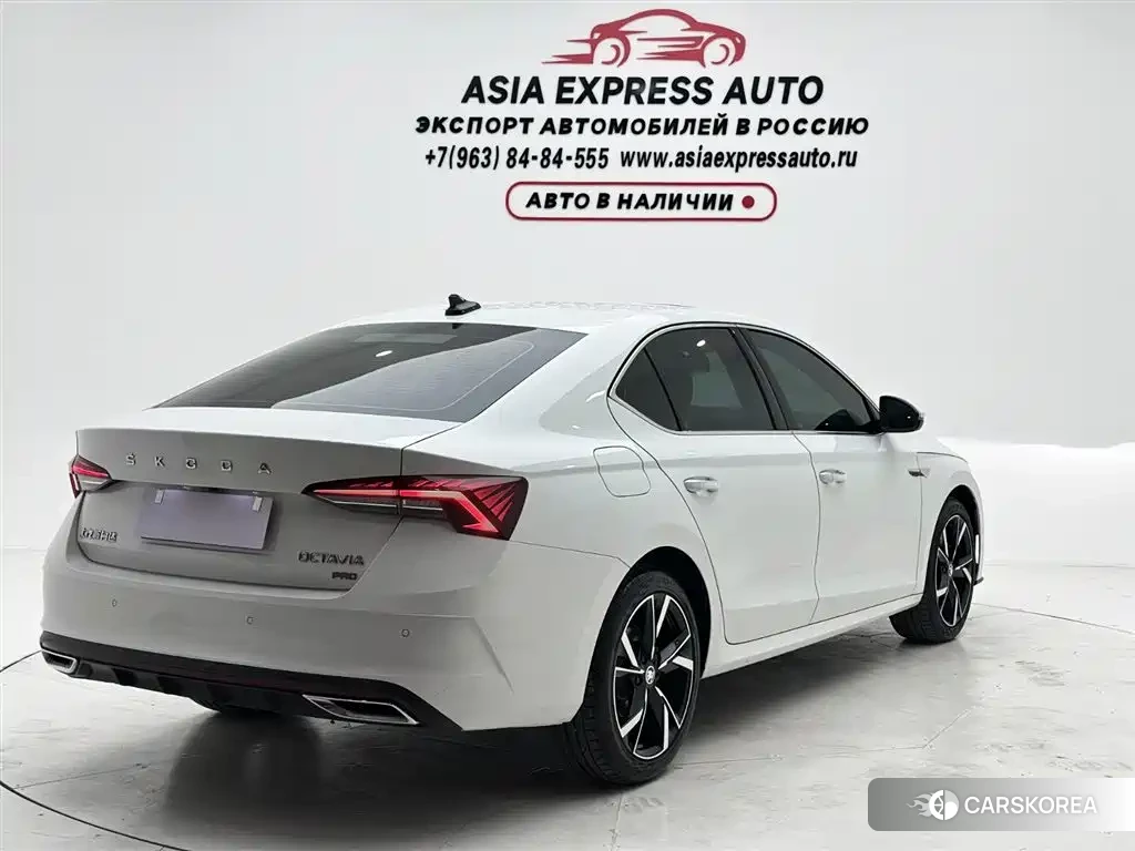 Skoda Octavia 2024 Белый из Китая, фото 2