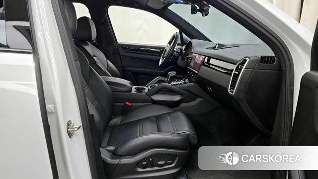 Porsche Cayenne (PO536) 2022 Белый из Кореи, фото 2