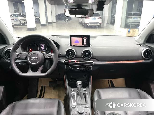 Audi Q2L 2023 Белый из Китая, фото 2