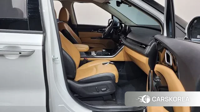 Kia Carnival 4th generation 2022 Белый из Кореи, фото 2
