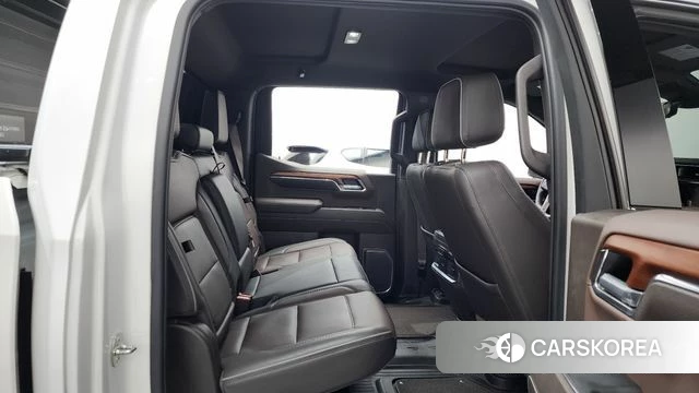 GMC Sierra 2023 Белый из Кореи, фото 2
