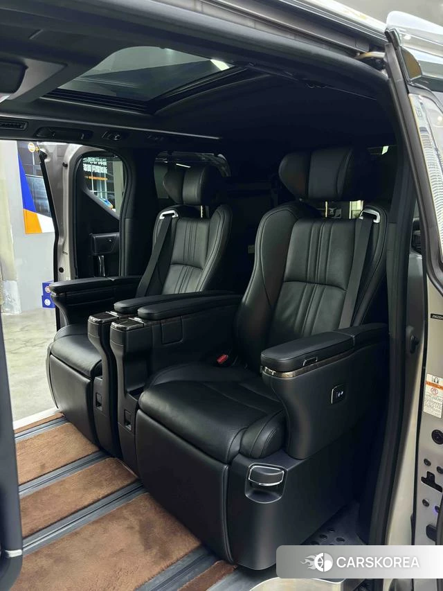 Toyota Elfa 2020 Белый из Китая, фото 2