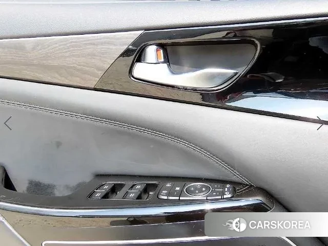 Kia K7 Premier 2020 Черный из Кореи, фото 2