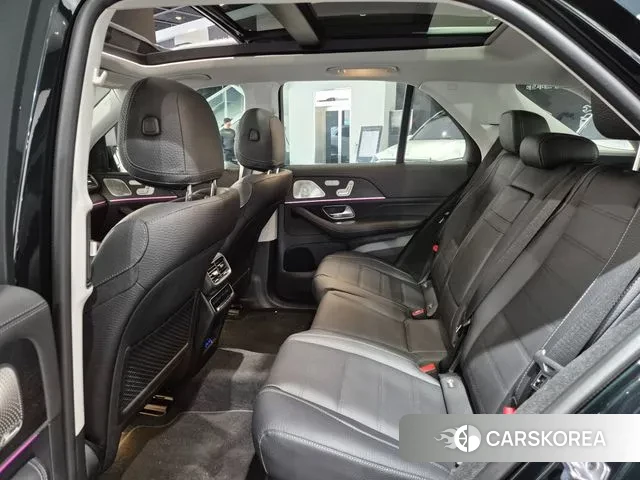 Mercedes-Benz GLE-Class W167 2025 Темно-зеленый из Кореи, фото 2