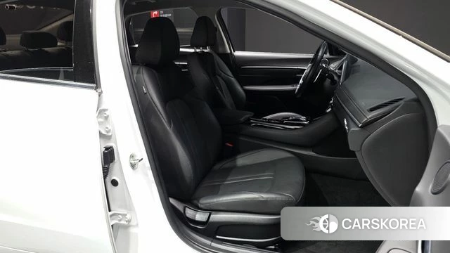 Hyundai Sonata (DN8) 2022 Белый из Кореи, фото 2