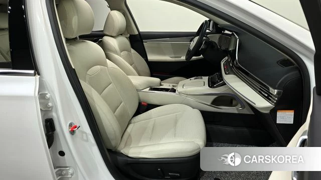 Hyundai The New Grandeur IG Hybrid 2021 Белый из Кореи, фото 2