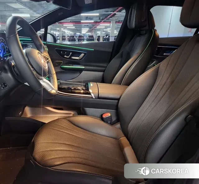 Mercedes-Benz EQE V295 2024 Черный из Кореи, фото 2