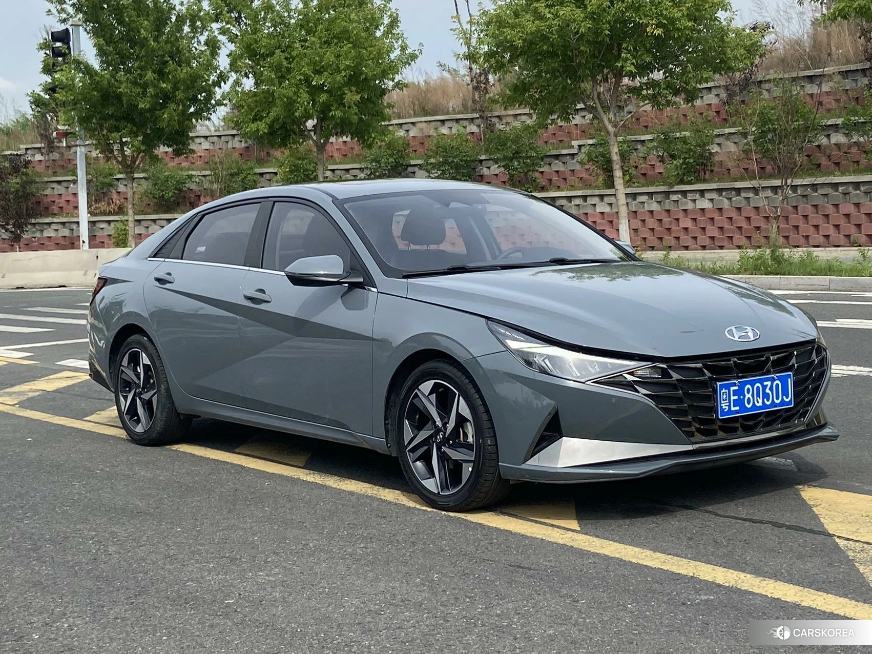 Hyundai Elantra 2020 Темно-серый из Китая, фото 2
