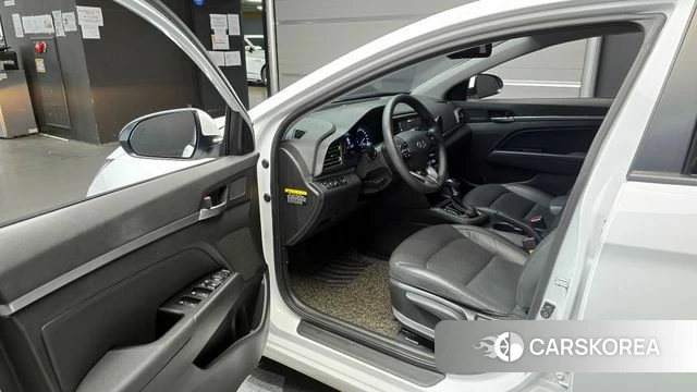 Hyundai The New Avante AD 2019 Белый из Кореи, фото 2