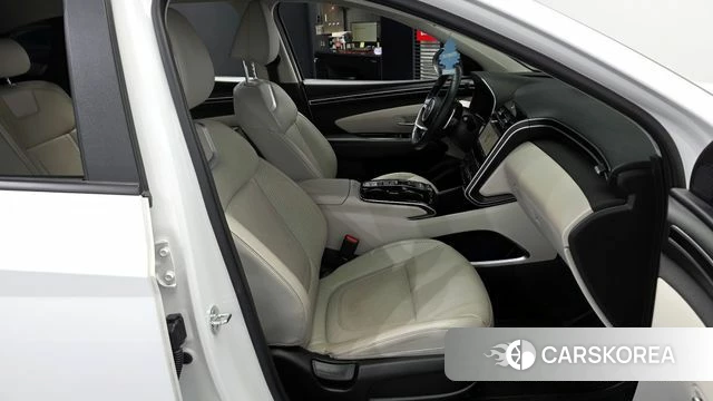 Hyundai Tucson (NX4) 2021 Белый из Кореи, фото 2