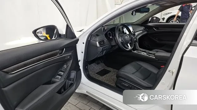 Honda Accord 10th Generation 2019 Белый из Кореи, фото 2