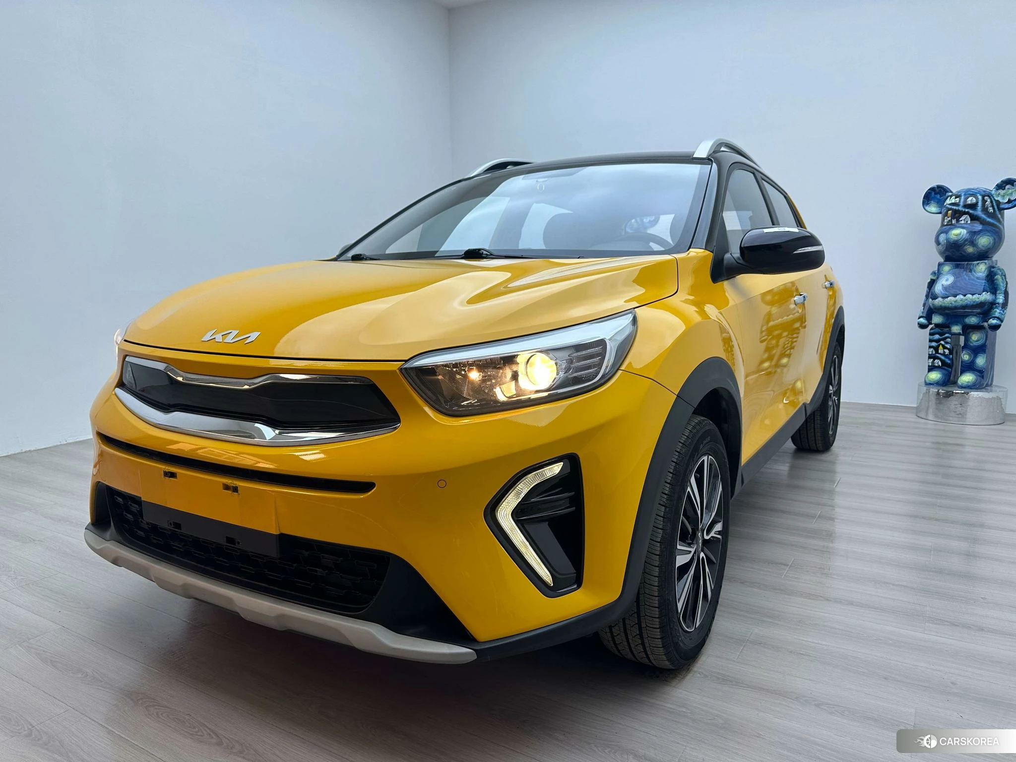 Kia Yi Ran 2021 Желтый из Китая, фото 2