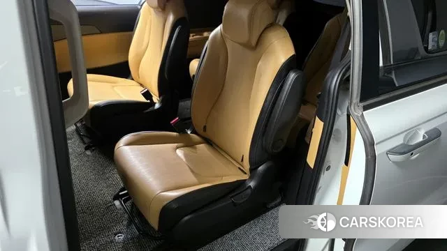 Kia Carnival 4th generation 2022 Белый из Кореи, фото 2