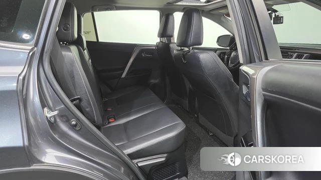 Toyota RAV4 2018 Серый из Кореи, фото 2