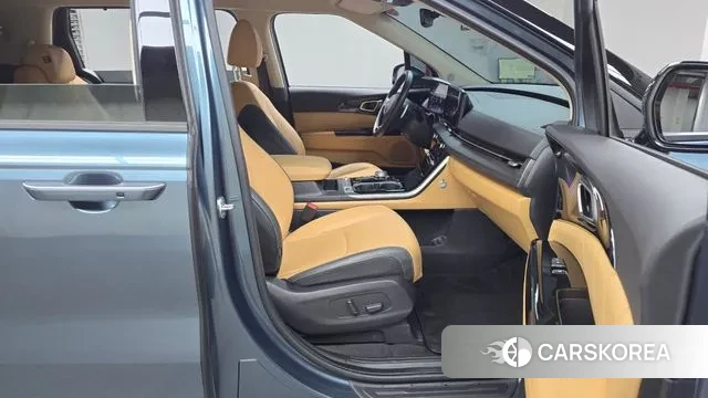 Kia Carnival 4th generation 2023 Небесно-голубой из Кореи, фото 2