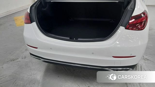 Mercedes-Benz C-Class W206 2026 Белый из Кореи, фото 2