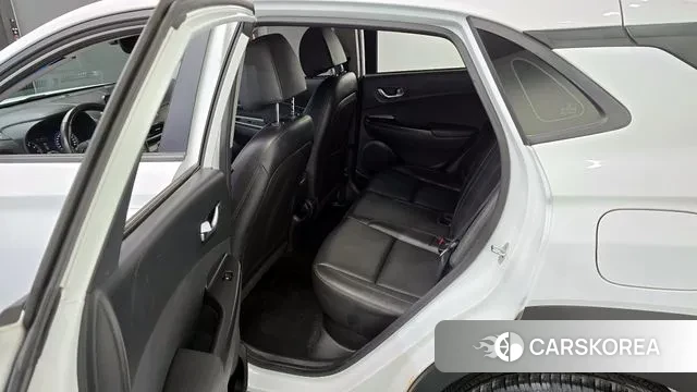 Hyundai The New Kona 2022 Белый из Кореи, фото 2