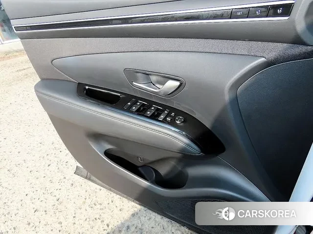 Hyundai Tucson (NX4) 2021 Белый из Кореи, фото 2
