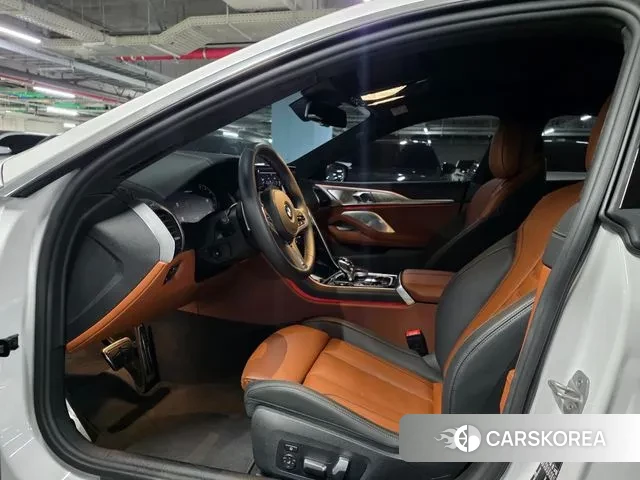 BMW 8 Series (G15) 2024 Белый из Кореи, фото 2