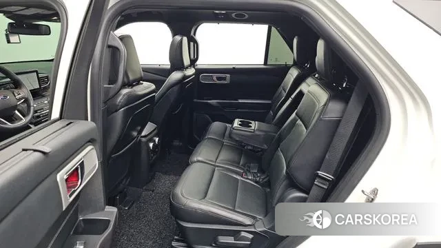 Ford Explorer 6th Generation 2019 Белый из Кореи, фото 2