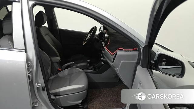 Kia Morning Urban (JA) 2020 Серебристо-серый из Кореи, фото 2