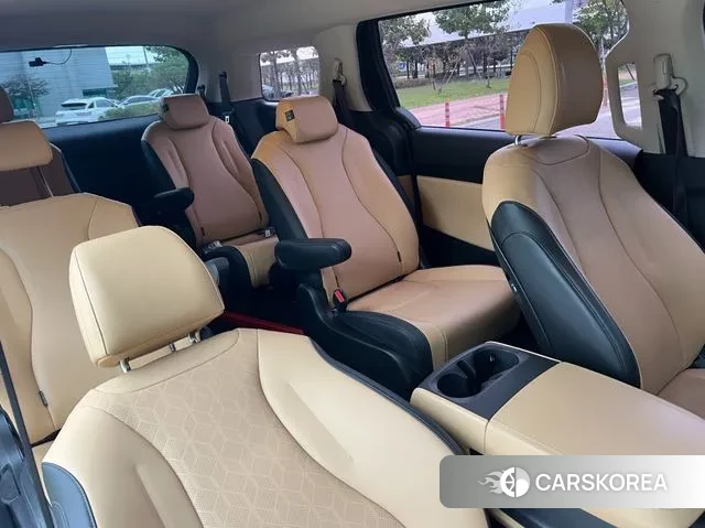 Kia Carnival 4th generation 2021 Белый из Кореи, фото 2