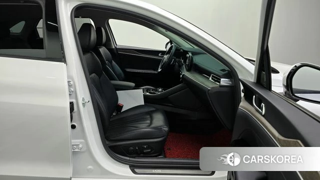 Kia K5 3rd generation 2023 Белый из Кореи, фото 2