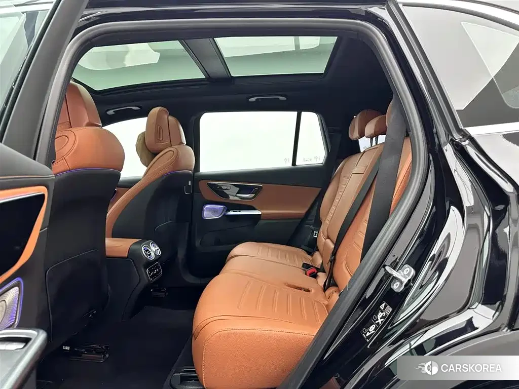 Mercedes-Benz GLC 2023 Черный из Китая, фото 2