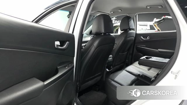 Hyundai The New Kona 2021 Белый из Кореи, фото 2