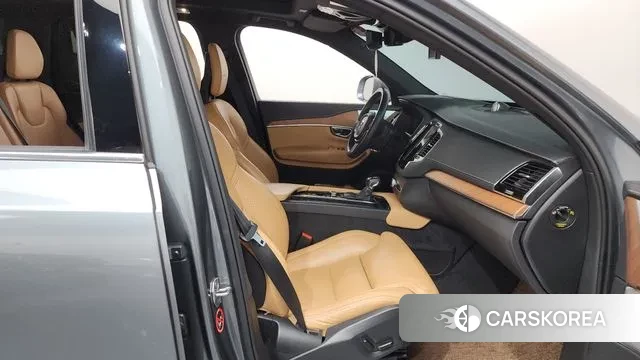 Volvo XC90 second Generation 2020 Серый из Кореи, фото 2