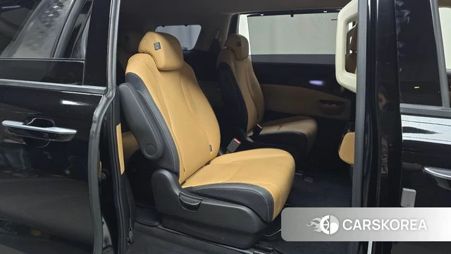 Kia Carnival 4th generation 2023 Черный из Кореи, фото 2