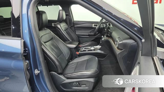 Ford Explorer 6th Generation 2020 Синий из Кореи, фото 2