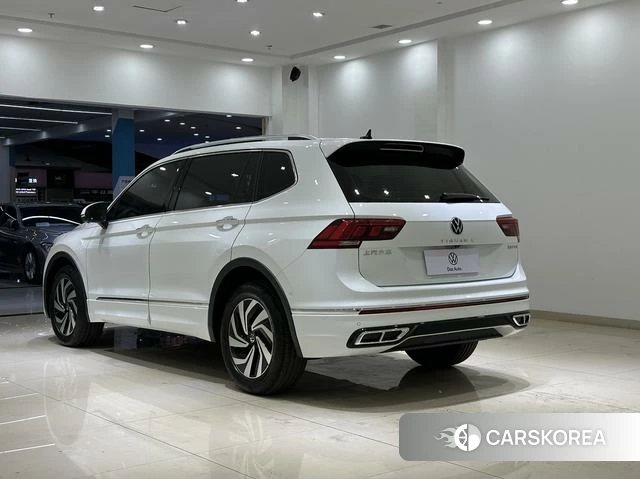 Volkswagen Tiguan L 2024 Белый из Китая, фото 2