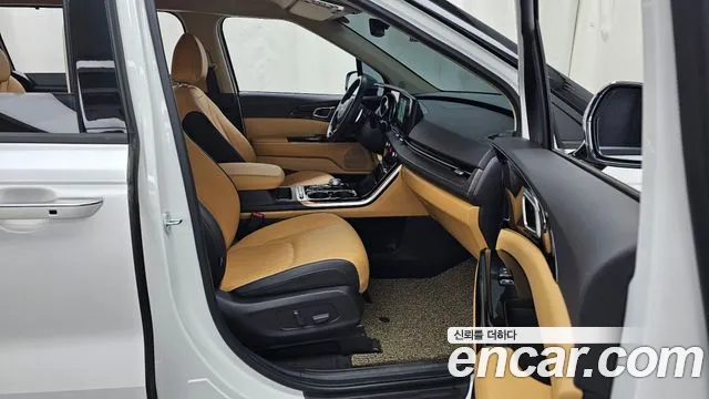 Kia Carnival 4th generation 2023 Белый из Кореи, фото 2