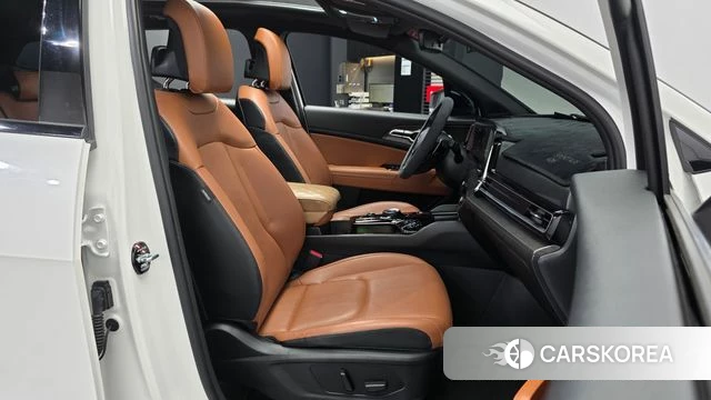 Kia Sportage 5th Generation 2021 Белый из Кореи, фото 2