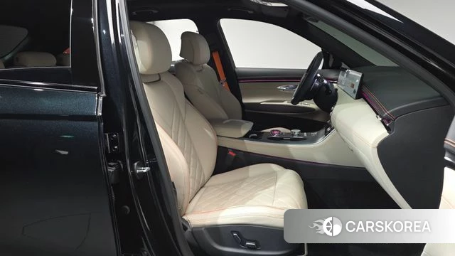Genesis GV70 2026 Черный из Кореи, фото 2