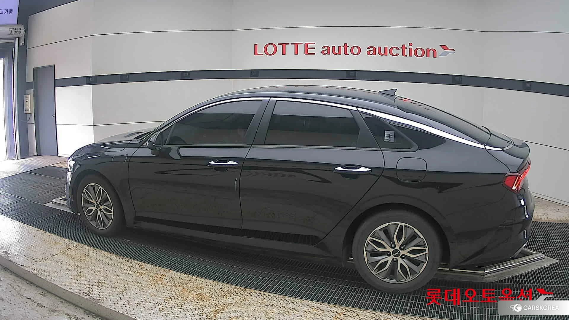Kia K5 Hybrid 2022 Aurora Black Pearl из Кореи, фото 2