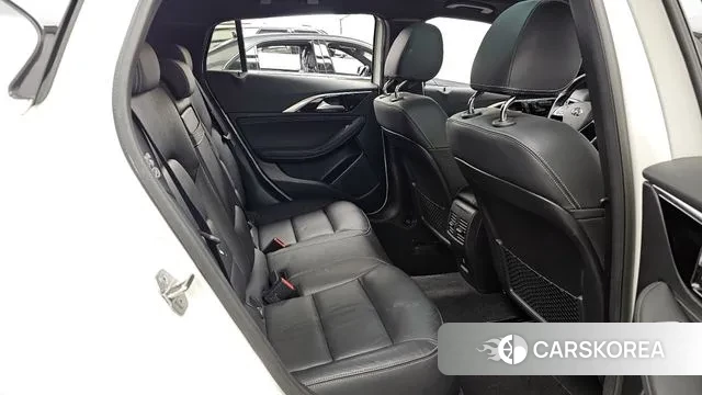 Infiniti Q30 2019 Белый из Кореи, фото 2