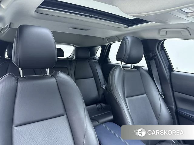 Mazda CX-30 2023 Синий из Китая, фото 2